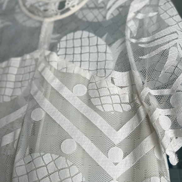 HD in Paris Anthropologie Pineapple Top pina lace 2 - Picture 5 of 13